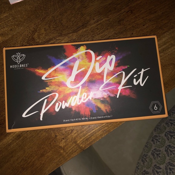 nail kit - Picture 1 of 2